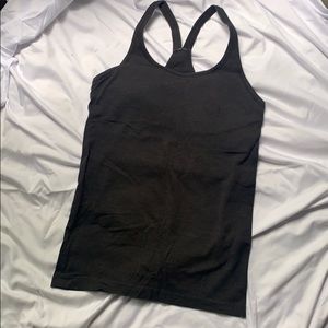 Lululemon sz 8 bra tank!!